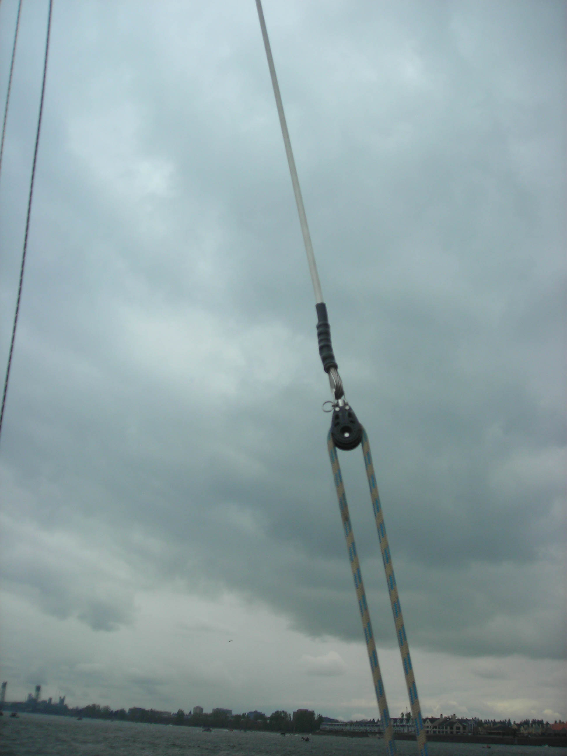 Boom topping lift. Catalina 36/375 International Association